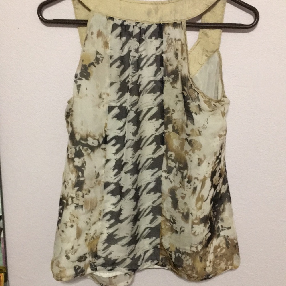 Theme sleeveless houndstooth blouse size small